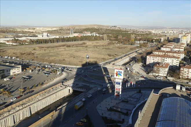 Başkan Çelik, üst kısmı trafiğe açılan Terminal Katlı Kavşağı´nda incelemelerde bulundu 