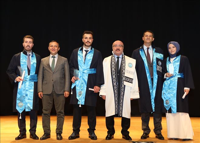  Kayseri Üniversitesi İlk Mezunlarını Verdi 